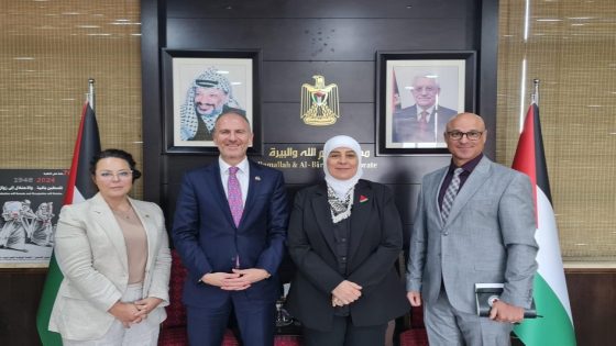 غنام تلتقي ممثل كندا الجديد وتؤكد ضرورة وقف الإبادة