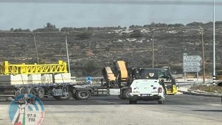 الاحتلال ينصب بوابة حديدية على تقاطع طرق يؤدي إلى أربع قرى جنوب نابلس