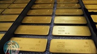 انخفاض أسعار الذهب في ظل قوة الدولار