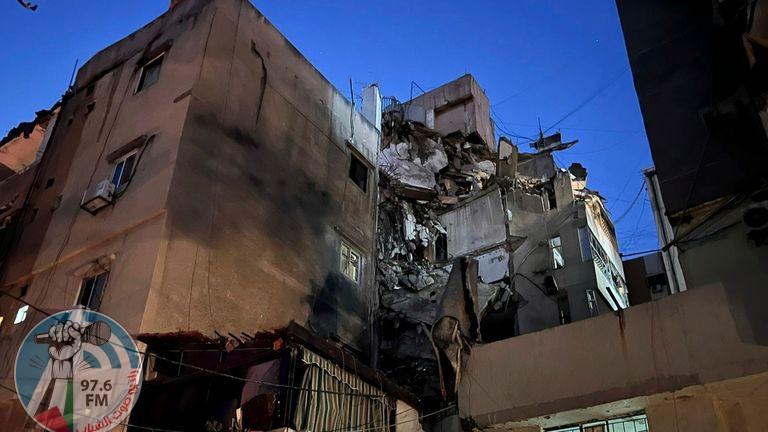 إسرائيل تشن 30 غارة على ضاحية بيروت