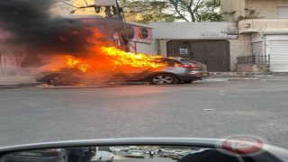 شاهد- شبان يحرقون مركبة مستوطن في بلدة ابوديس