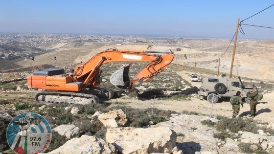 الاحتلال يستولي على "كرفانات" لمزراعين في بردلة بالأغوار الشمالية