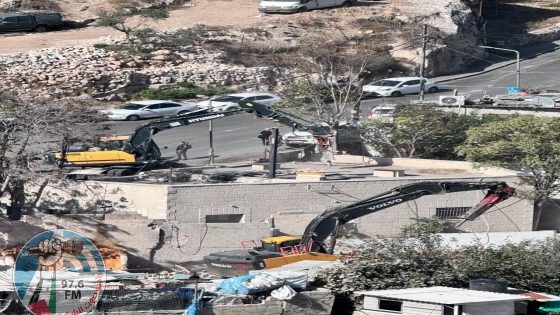 الاحتلال يهدم منزلا في بلدة سلوان جنوب الأقصى المبارك
