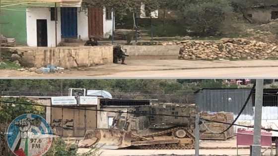 الاحتلال يستولي على ممتلكات مواطنين في خربة حمصة بالأغوار الشمالية
