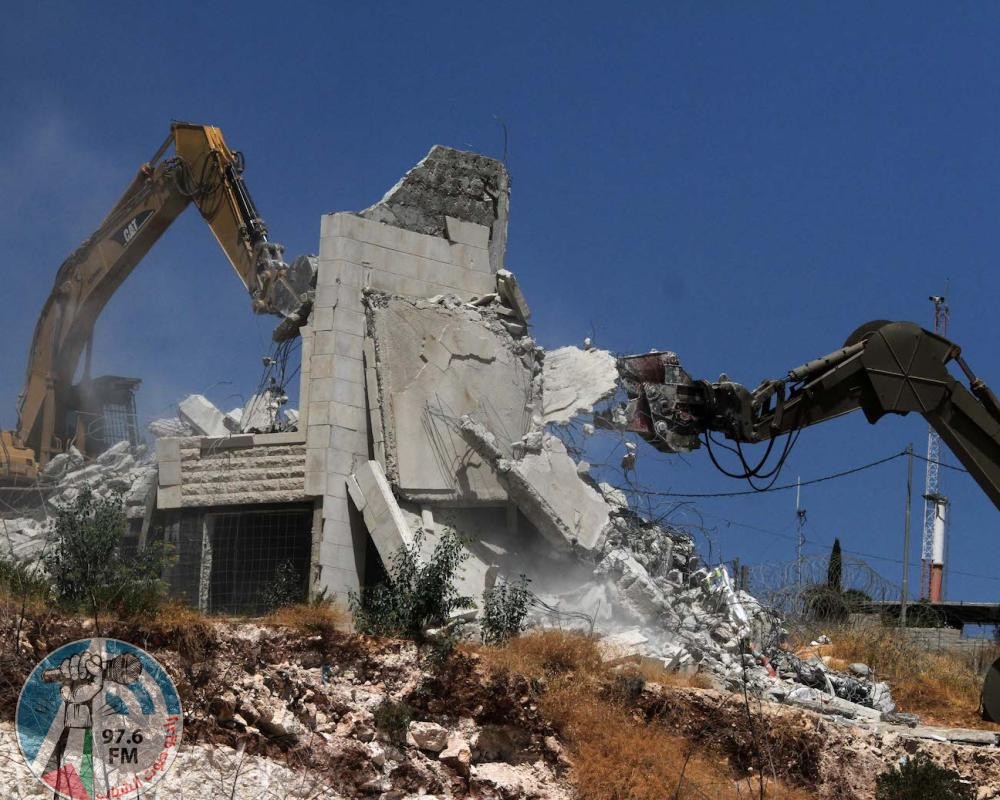 الاحتلال يهدم مسجدا في بلدة جبل المكبر بمدينة القدس