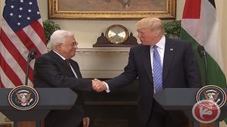 مسؤول كبير بالسلطة لموقع” واينت العبري”: ابومازن على علاقة جيدة مع ترامب