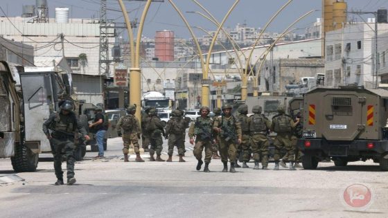 إصابات بالاختناق خلال اقتحام قوات الاحتلال قرية الريحية جنوب الخليل