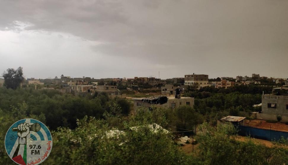 الطقس: انخفاض ملموس على درجات الحرارة وأمطار متفرقة مساء