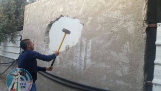 الاحتلال يجبر مقدسيا على هدم غرفة سكنية ومنشأة زراعية ذاتيا في العيسوية