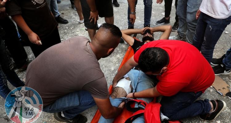إصابة شاب واعتقال ثلاثة آخرين في مخيم الأمعري