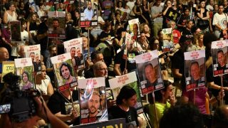 وفد إسرائيلي سيصل إلى مصر لبحث صفقة تبادل مع حماس