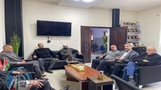 وفد من مدينة قلقيلية يزور النادي الأهلي