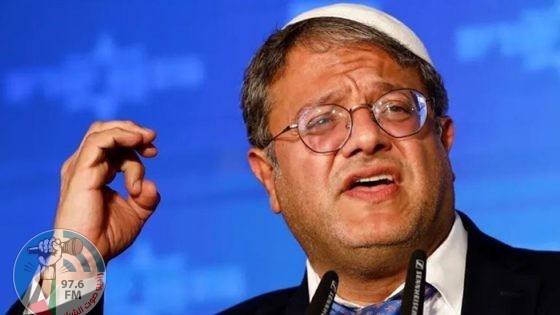 بن غفير يطالب بإقامة حواجز عسكرية دائمة على الطرق في الضفة الغربية