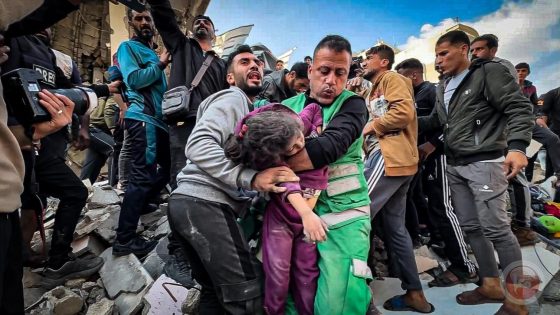 استشهاد 4 سيدات بقصف الاحتلال منزلا شمال غزة
