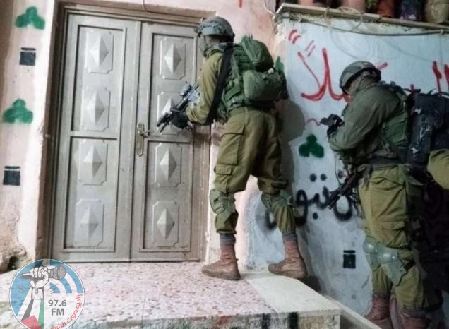 قوات الاحتلال تداهم منزلا في بيت فجار جنوب بيت لحم