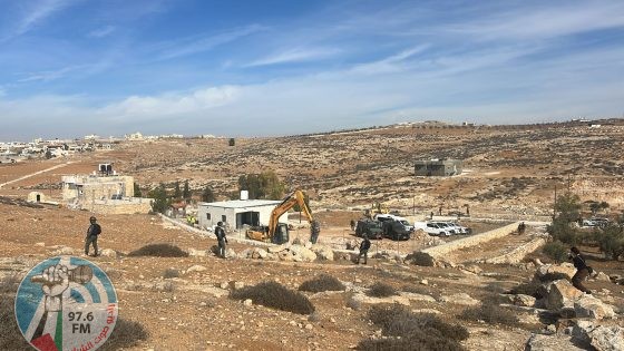 الاحتلال يهدم منزلا وبئرين للمياه ويجرف أراضي في الخليل