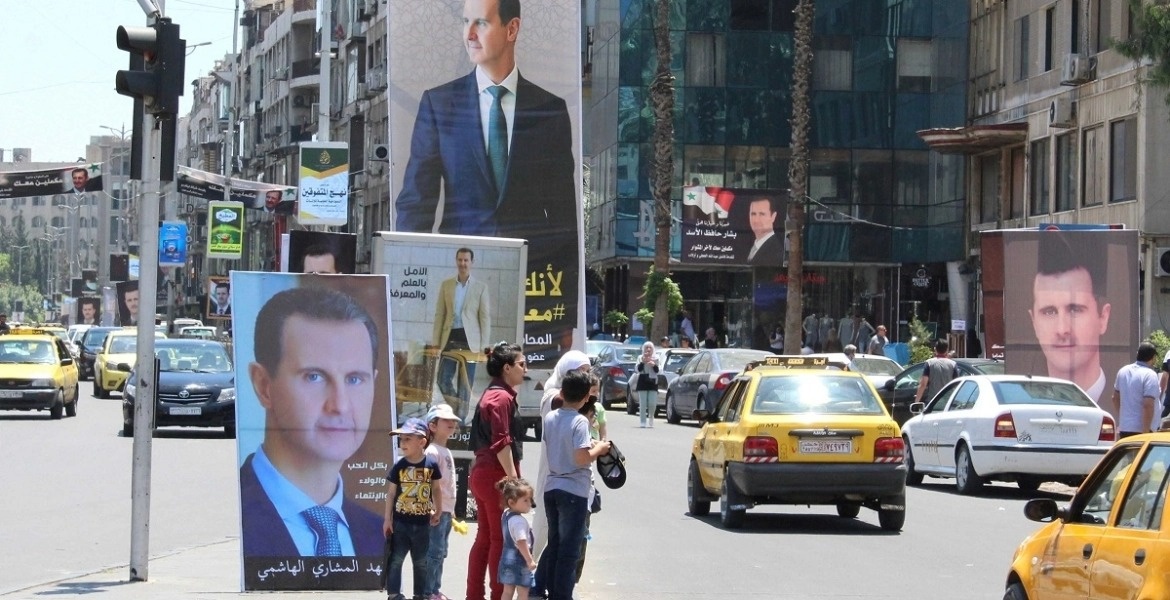 الأسد وعائلته في موسكو