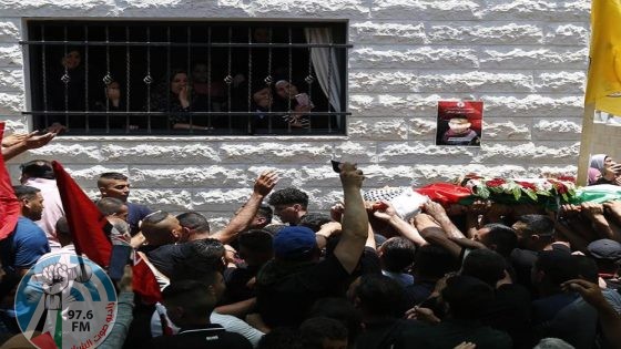 جماهير شعبنا تشيع جثمان الشهيد الفتى ريان بني عودة