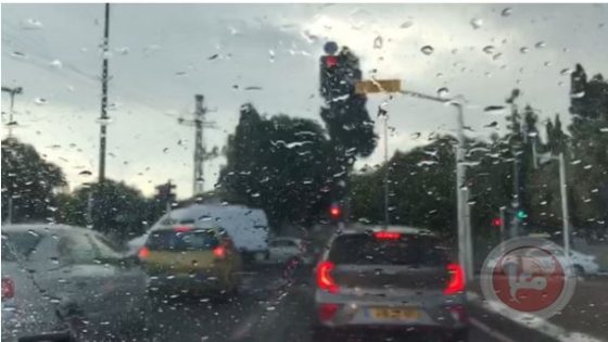 زخات من الامطار على بعض المناطق مساء يوم غد