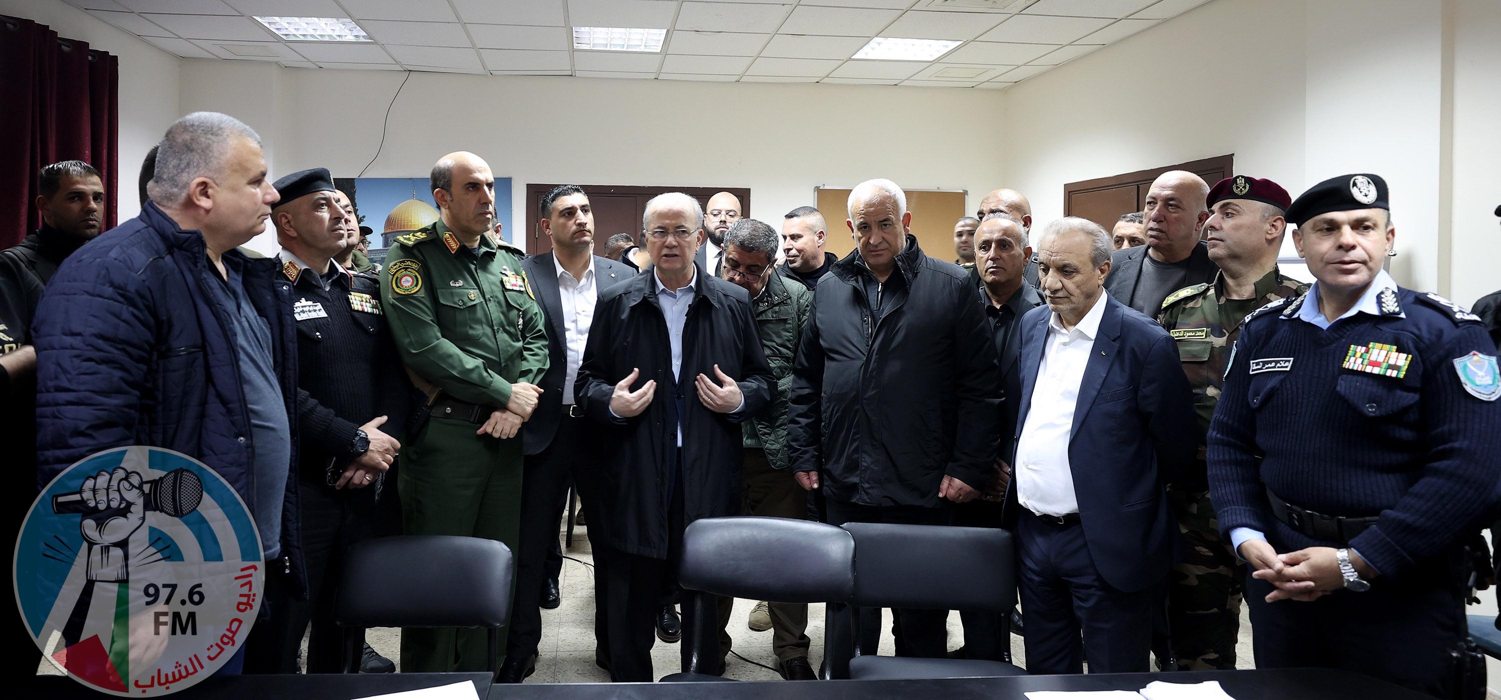 مصطفى يجتمع بقادة المؤسسة الأمنية في جنين