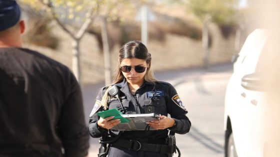 القدس: بلدية الاحتلال توزع قرارات هدم في بلدة العيسوية