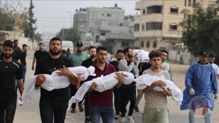 21 شهيدا بغارات للاحتلال على القطاع منذ فجر اليوم