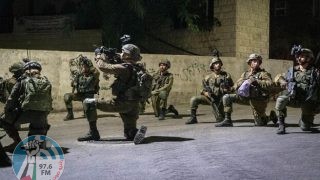 الاحتلال يعتقل 15 مواطنا من الضفة بينهم سيدة