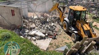 الاحتلال يهدم غرفة زراعية غرب سلفيت