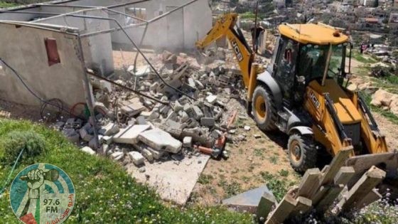 الاحتلال يهدم غرفة زراعية غرب سلفيت