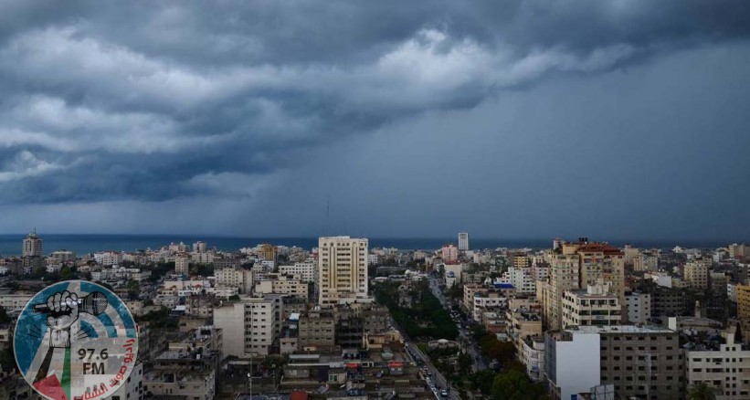 الطقس: أجواء غائمة وفرصة ضعيفة لسقوط زخات من الأمطار