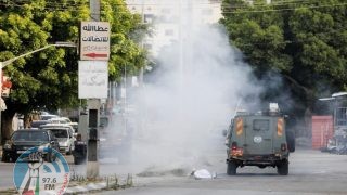 الاحتلال يقصف موقعا في طمون جنوب طوباس ويمنع الإسعاف من الاقتراب