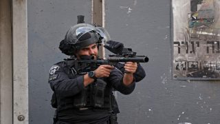اقتحام مخيم شعفاط في القدس