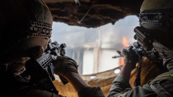 جيش الاحتلال يفجر منازل في مخيم طولكرم