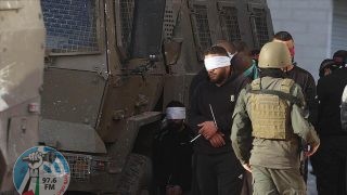 الاحتلال يعتقل 7 مواطنين بينهم طالبة جامعية من بيت عوا جنوب غرب الخليل