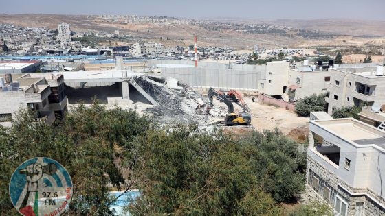 قوات الاحتلال تهدم غرفة زراعية في خلايل اللوز جنوب شرق بيت لحم