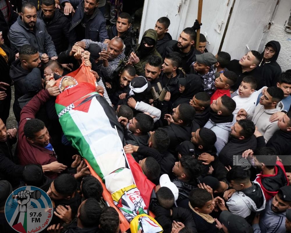 تشييع جثمان الشهيد محمد عامر في مخيم بلاطة