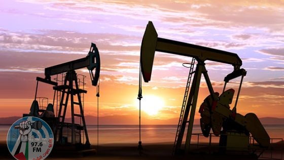 حزمة عقوبات جديدة على روسيا تقفز بأسعار النفط فوق 80 دولاراً