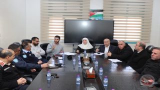 بلدية الخليل تعقد اجتماعاً لمناقشة تطبيق نظام الإشراف الهندسي الإلزامي