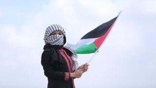 “أدوار” تدين الانتهاكات الموجهة ضد القيادات النسوية في فلسطين وتطالب بحماية حقوقهن