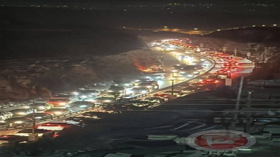 قوات الاحتلال تغلق العديد من الشوارع بالضفة الغربية