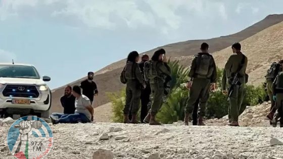 الاحتلال يعتقل 20 مواطنا من الزبيدات شمال أريحا