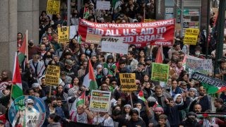 تظاهرة حاشدة في نيويورك احتجاجا على استمرار حرب الابادة الجماعية في قطاع غزة