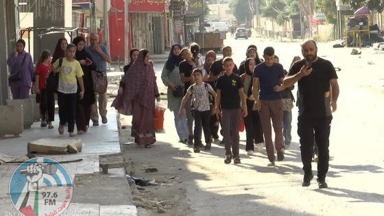 الاحتلال يجبر المواطنين شرق مخيم جنين على إخلاء منازلهم