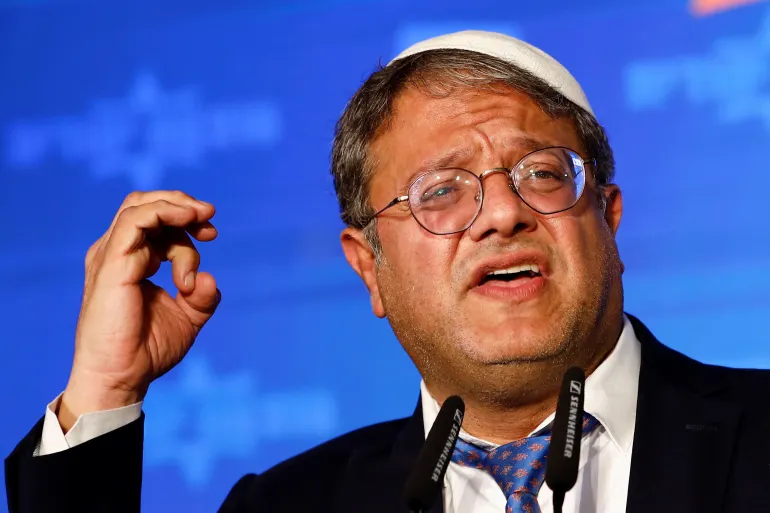 بن غفير يطالب الشرطة بتفضيل هدم البيوت المأهولة في البلدات والقرى الفلسطينية بأراضي الـ48 بإسرائيل