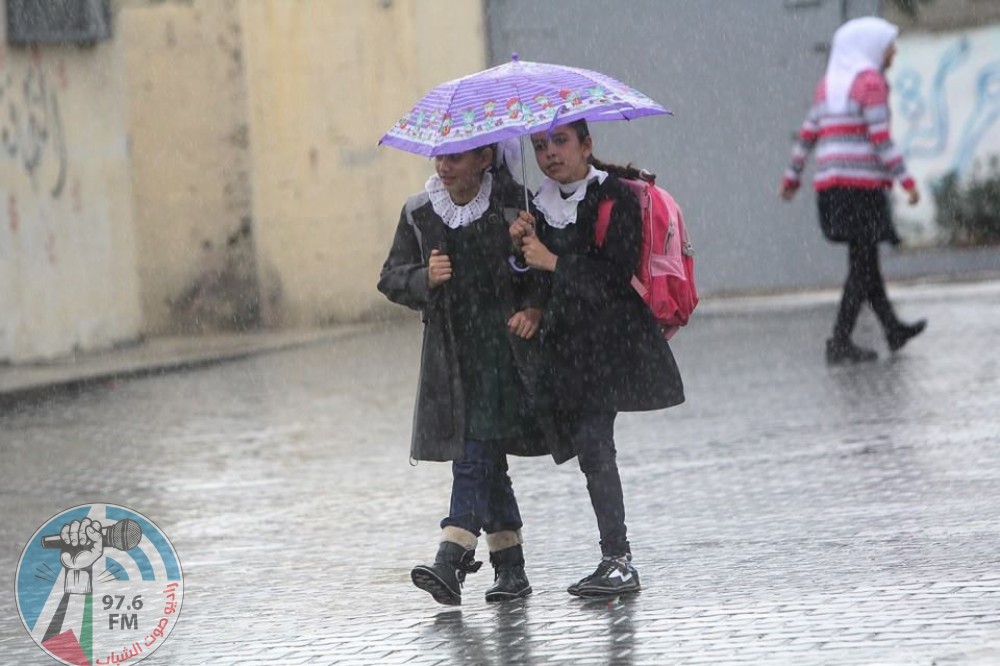 الطقس: سقوط أمطار متفرقة بدءا من ساعات الظهيرة