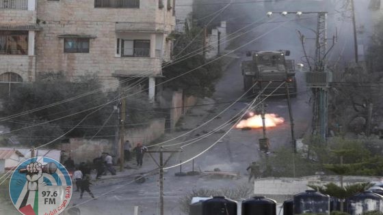 الاحتلال يقصف منطقة في طمون دون وقوع إصابات