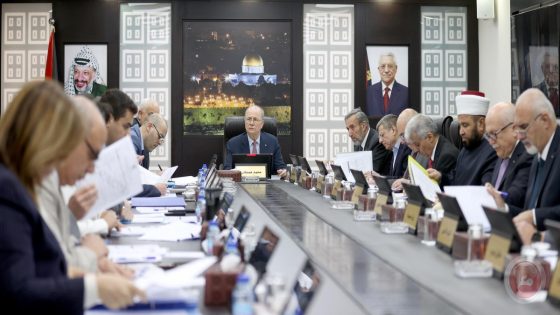 قرارات حكومية ..الكشف عن خطة ابومازن للمرحلة المقبلة
