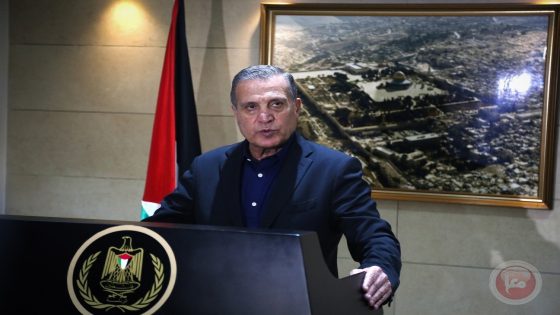 أبو ردينة: ندين ونحذر من توسيع الحرب في الضفة لتهجير المواطنين