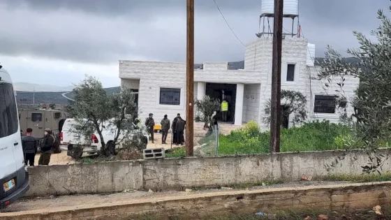 الاحتلال يهدم منزلا ويشرد قاطنيه في مجدل بني فاضل جنوب نابلس