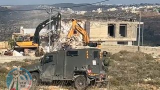 الاحتلال يهدم منزلا في دير إبزيع غرب رام الله